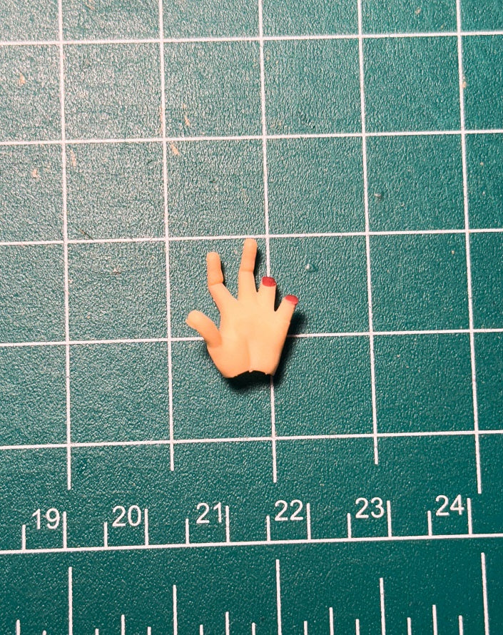 Three Finger Hand